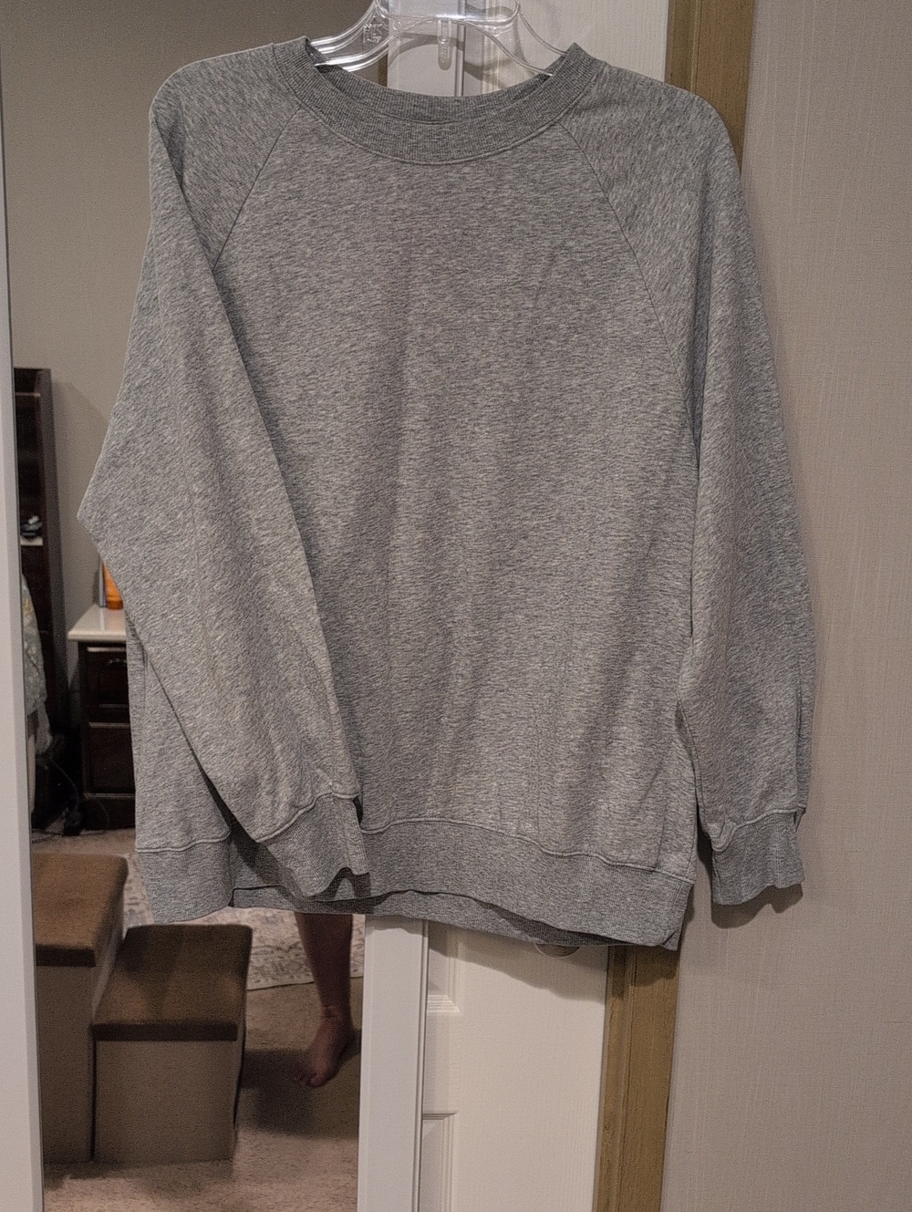 Old Navy Heather Gray Crewneck Sweatshirt